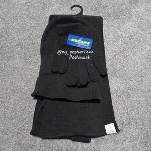 𝙀𝙎𝘾𝘼𝙋𝙀 𝖯𝖮𝖫𝖠𝖱 𝖤𝖷𝖳𝖱𝖤𝖬𝖤 Gloves/Hat/Scarf (3pc set) ⚫